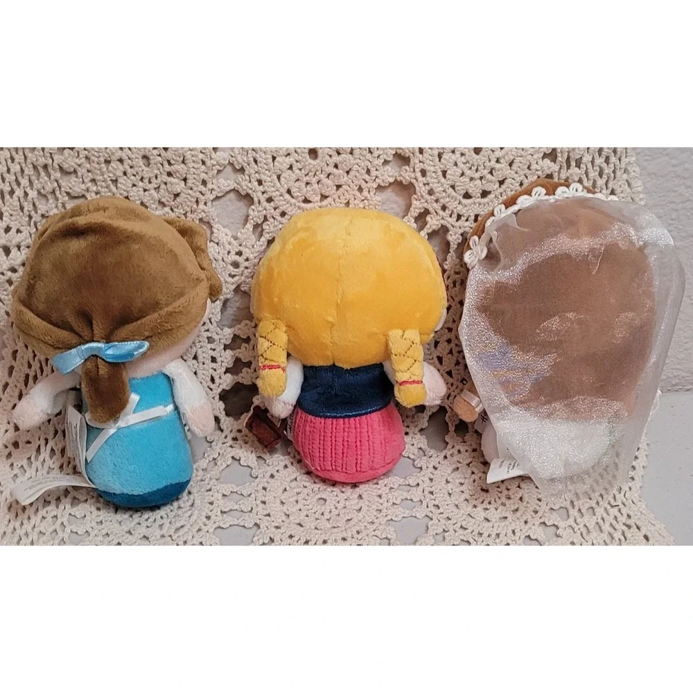 Hallmark, 4